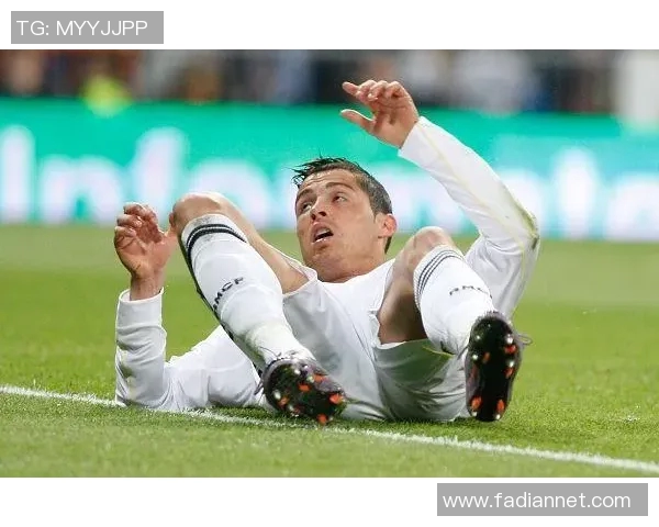 西甲联赛C罗视频：观看C罗在西甲联赛中的精彩进球与表现